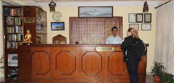 Annapurna Guest House Kathmandu Ngoại thất bức ảnh
