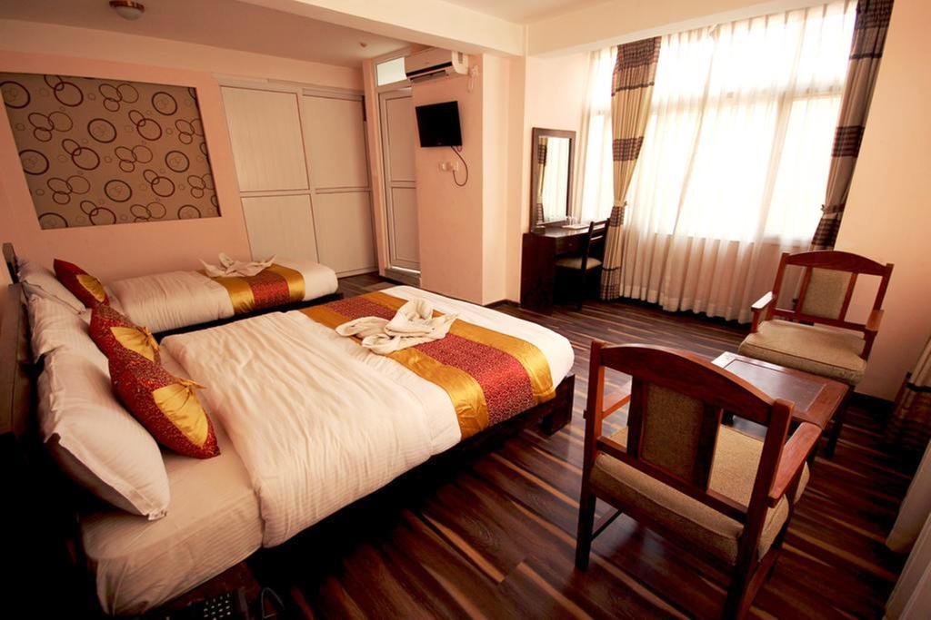 Annapurna Guest House Kathmandu Ngoại thất bức ảnh